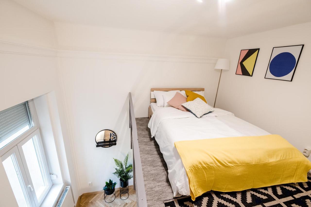 Rainbow Dream Apartment Budapeste Exterior foto
