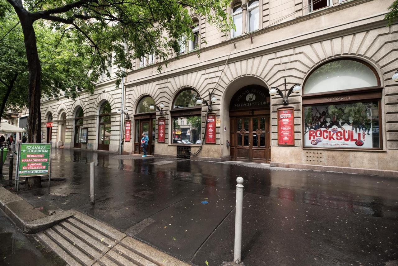 Rainbow Dream Apartment Budapeste Exterior foto