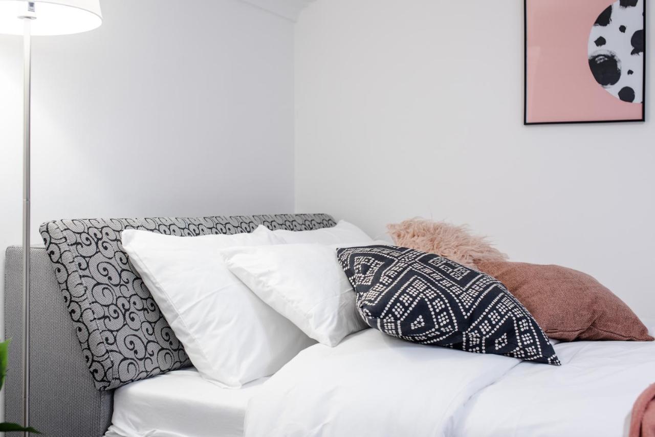 Rainbow Dream Apartment Budapeste Exterior foto